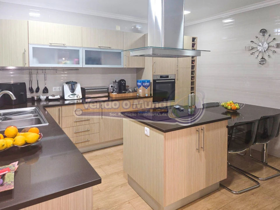 Moradia T4 para Venda em Salvaterra de Magos e Foros de Salvaterra Foto 4