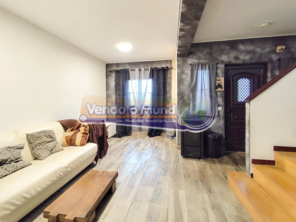 Moradia T2 para Venda em Salvaterra de Magos e Foros de Salvaterra Foto 11