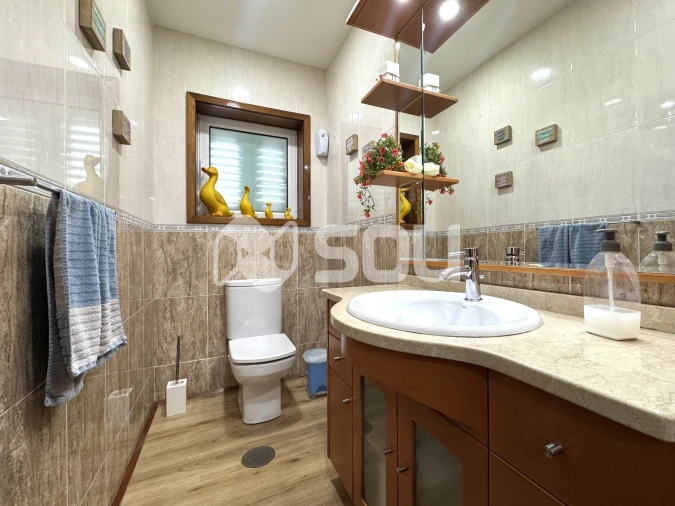 Moradia T4 para Venda em Gondomar (São Cosme), Valbom e Jovim Foto 8