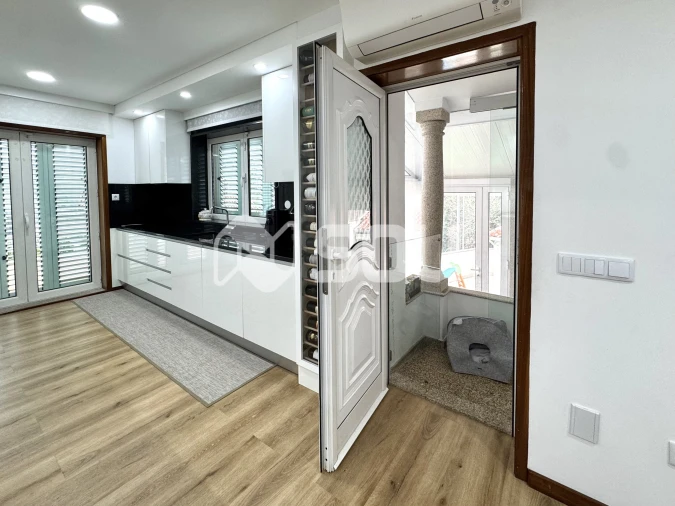 Moradia T4 para Venda em Gondomar (São Cosme), Valbom e Jovim Foto 4