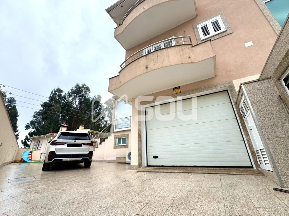 Moradia T4 para Venda em Gondomar (São Cosme), Valbom e Jovim Foto 2