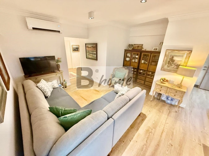 Apartamento T1 para Venda em Charneca de Caparica e Sobreda Foto 3