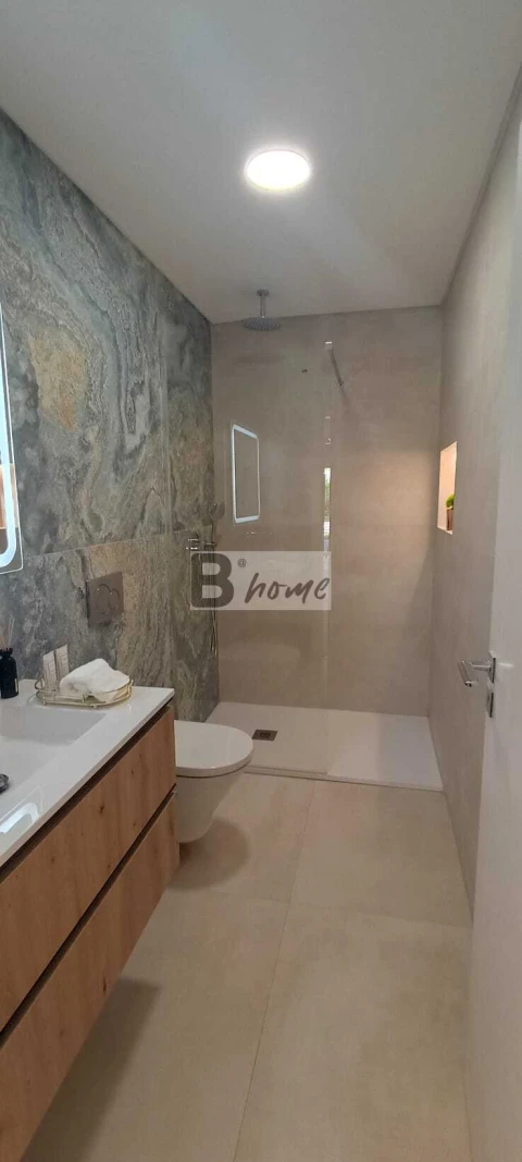 Apartamento T3 para Venda em Benfica