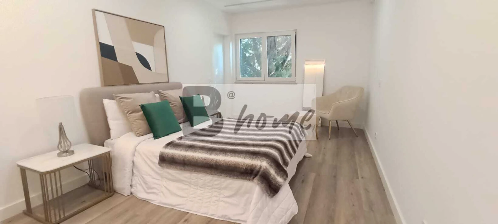 Apartamento T3 para Venda em Benfica Foto 1