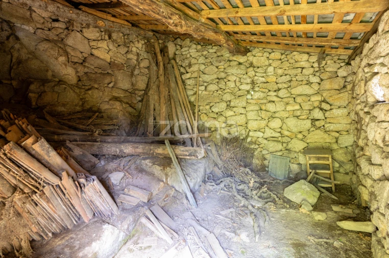 Terreno para Venda em Torgueda Foto 15