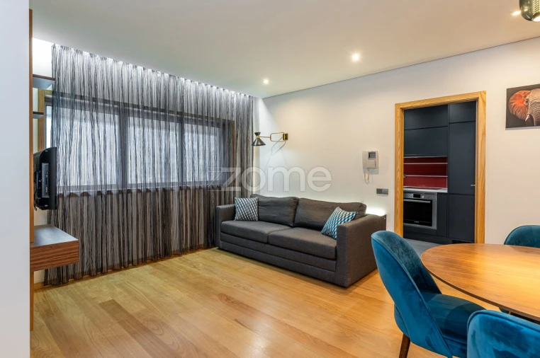 Apartamento T1 para Arrendamento em Grijó e Sermonde Foto 9