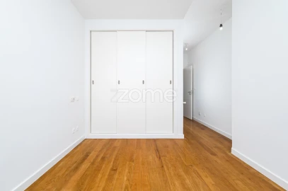 Apartamento T4 para Arrendamento em Cascais e Estoril