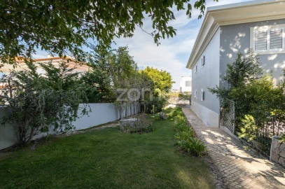 Apartamento T4 para Arrendamento em Cascais e Estoril