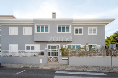 Apartamento T4 para Arrendamento em Cascais e Estoril
