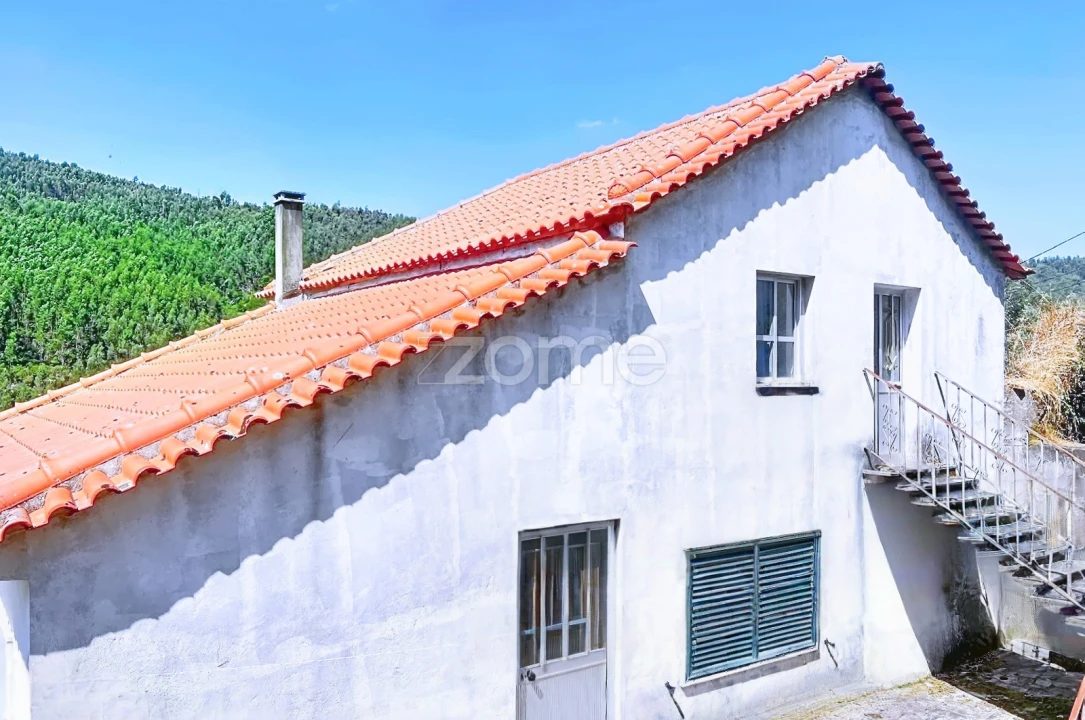 Moradia T3 para Venda em Pessegueiro Foto 4