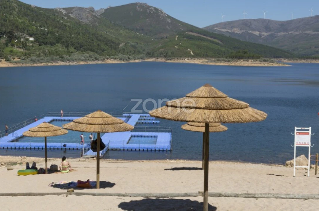 Moradia T3 para Venda em Pessegueiro Foto 10