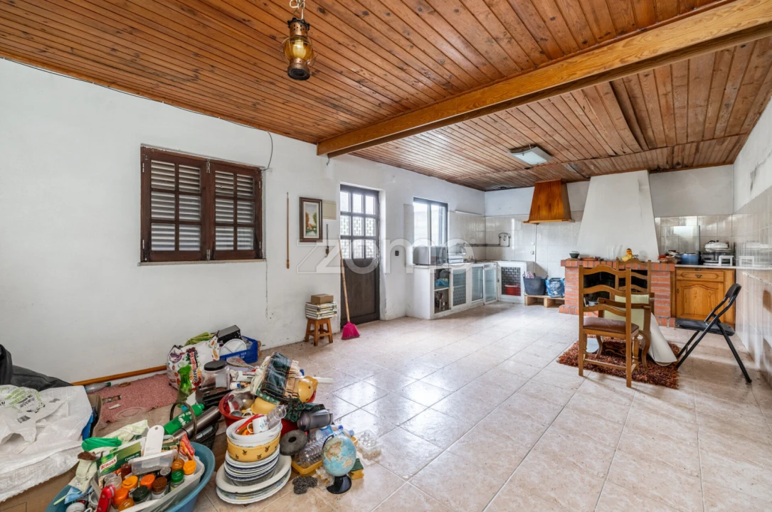 Moradia T2 para Venda em Moita Foto 6