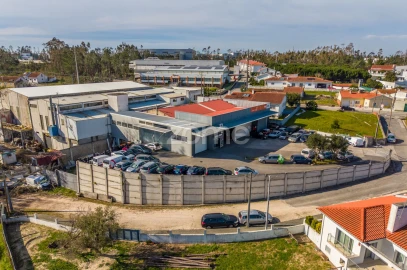 Terreno Comércio / Armazém para Venda em Marinha Grande