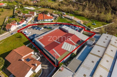 Terreno Comércio / Armazém para Venda em Marinha Grande