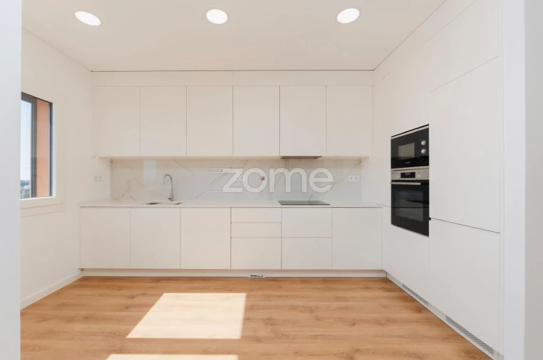 Apartamento T2 para Venda em Alverca do Ribatejo e Sobralinho Foto 16