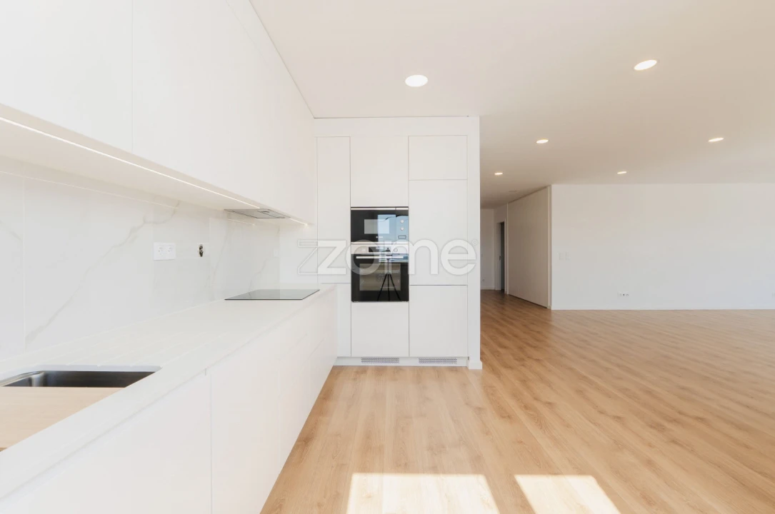 Apartamento T3 para Venda em Alverca do Ribatejo e Sobralinho Foto 3