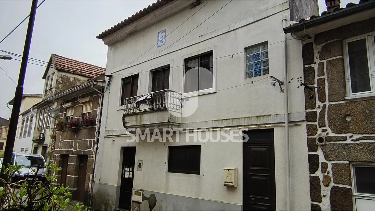 Moradia T4 para Venda em Midões Foto 1