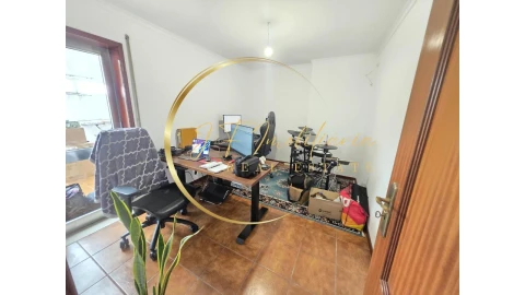 Apartamento T2 para Venda em Esgueira