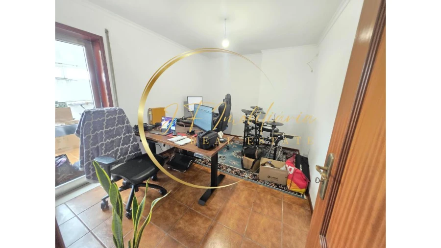 Apartamento T2 para Venda em Esgueira Foto 14