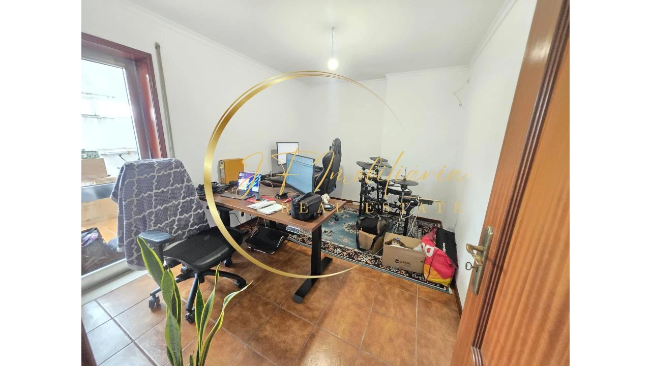 Apartamento T2 para Venda em Esgueira Foto 14