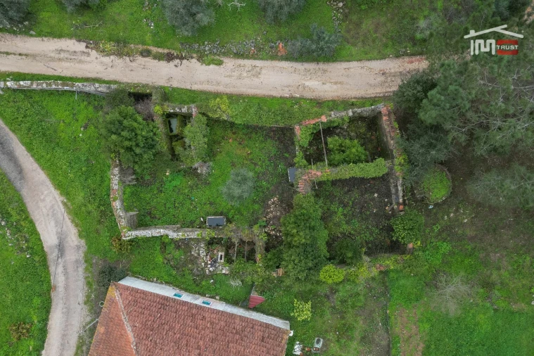 Moradia T2 para Venda em São Mamede Foto 11