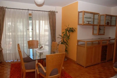 Apartamento T2 para Arrendamento em Cedofeita, Santo Ildefonso, Sé, Miragaia, São Nicolau e Vitória
