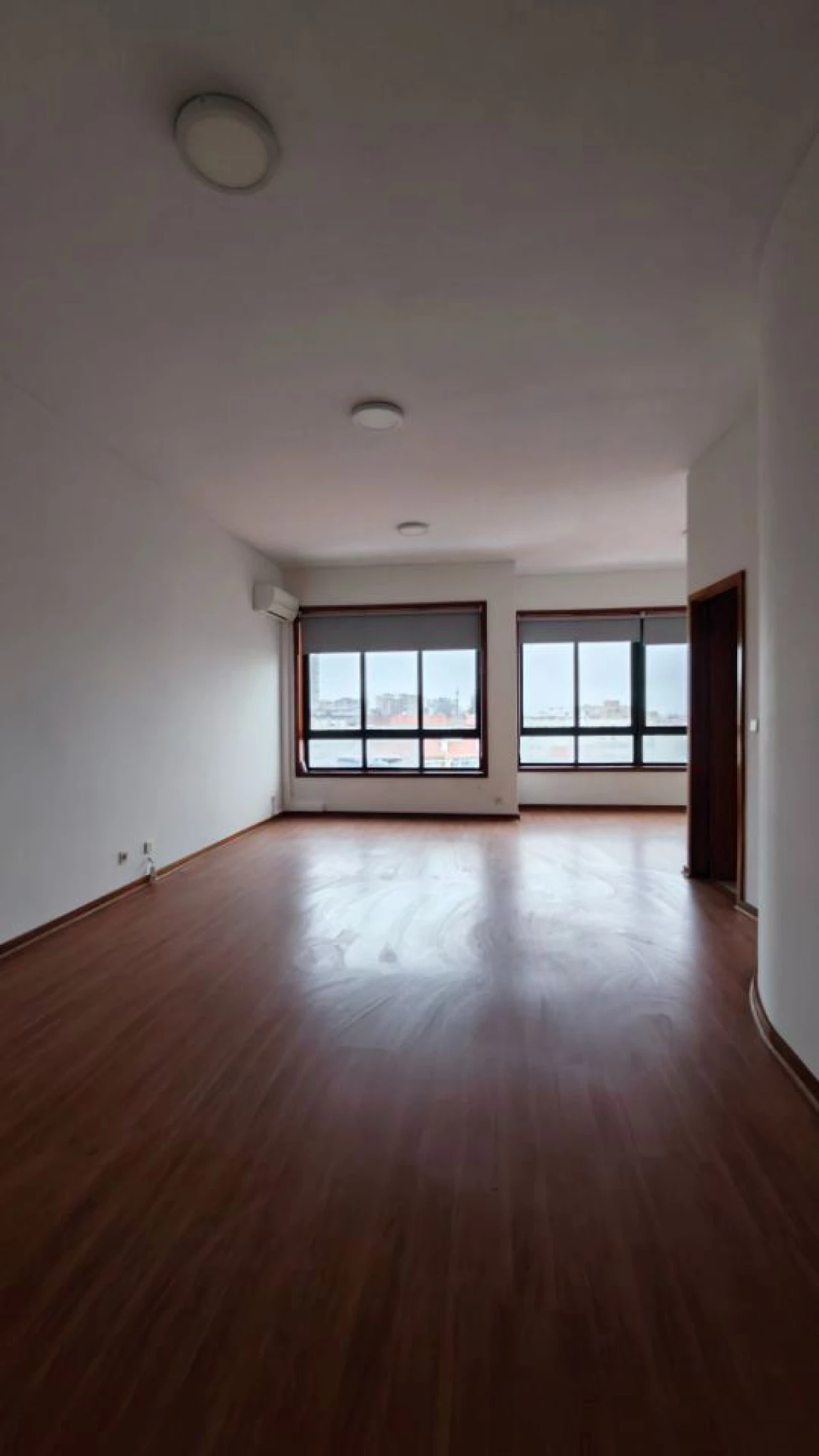 Escritório para Arrendamento em Mafamude e Vilar do Paraíso Foto 5