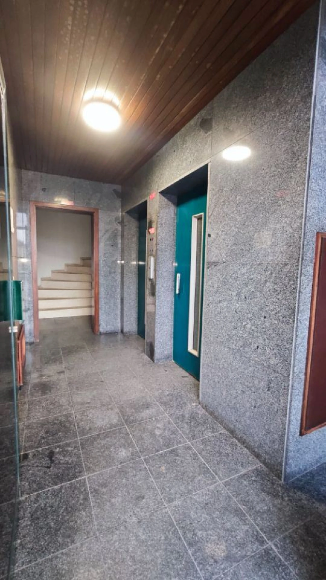 Escritório para Arrendamento em Mafamude e Vilar do Paraíso Foto 6