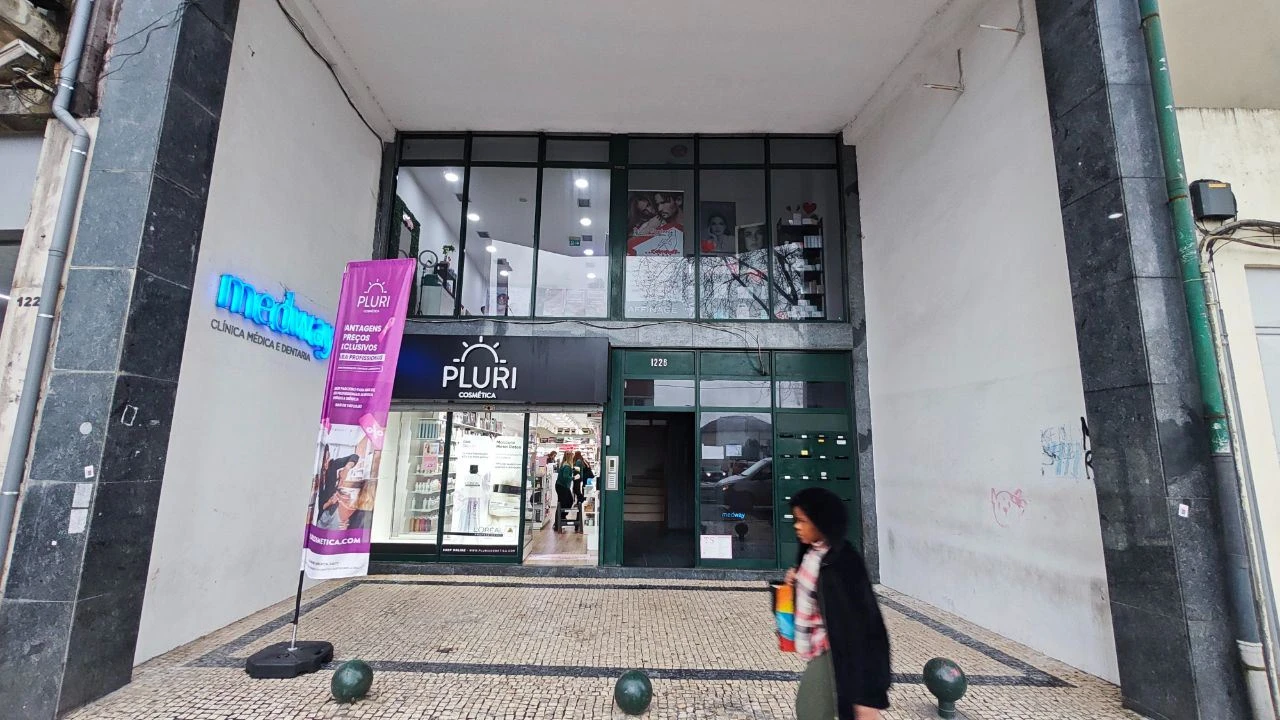 Escritório para Arrendamento em Mafamude e Vilar do Paraíso Foto 7