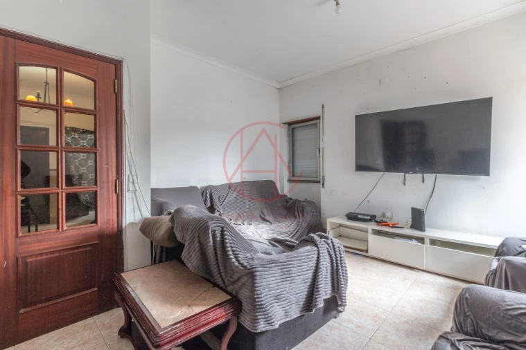 Apartamento T2 para Venda em Baixa da Banheira e Vale da Amoreira Foto 1