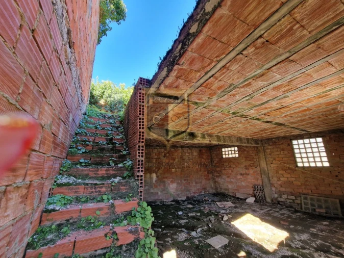 Moradia T3 para Venda em Santa Maria, São Pedro e Matacães Foto 11