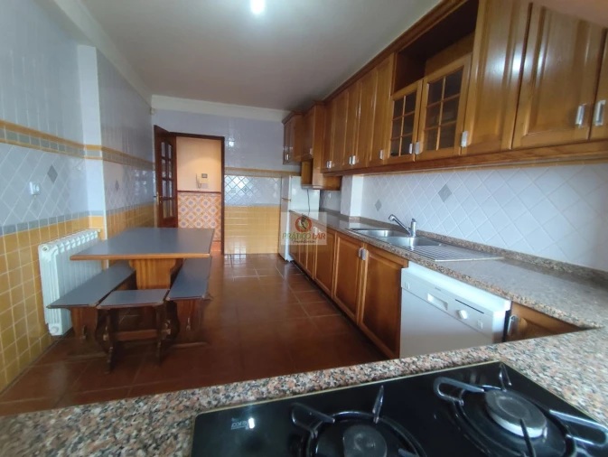 Apartamento T3 para Venda em São Bernardo Foto 8