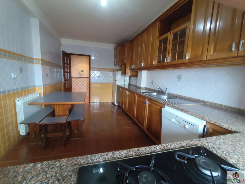 Apartamento T3 para Venda em São Bernardo Foto 8