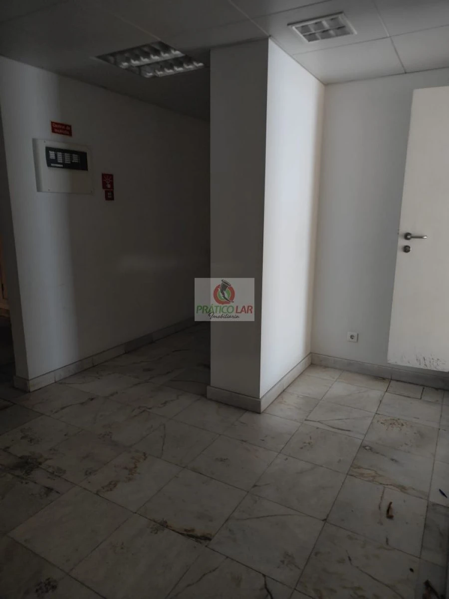 Loja para Venda em Vagos e Santo António Foto 15