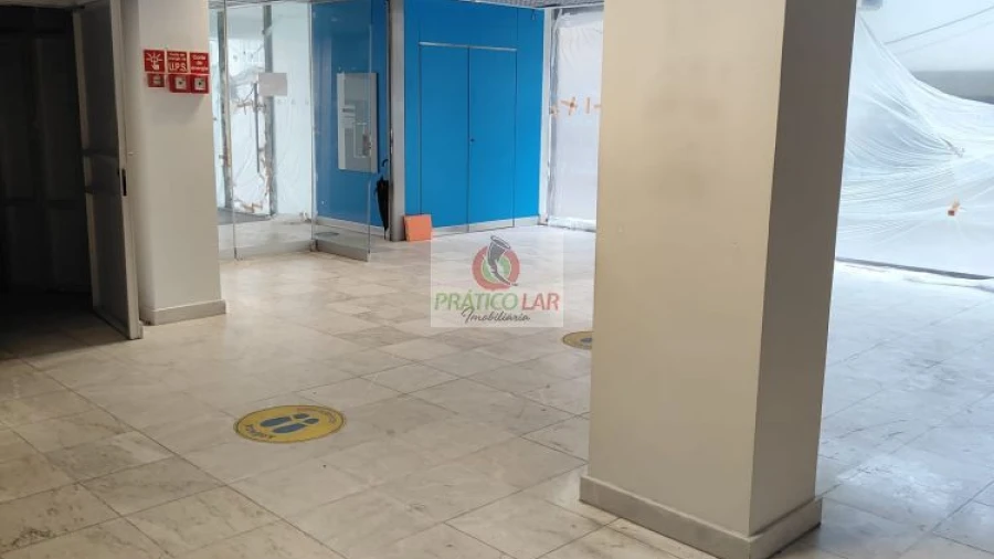 Loja para Venda em Vagos e Santo António
