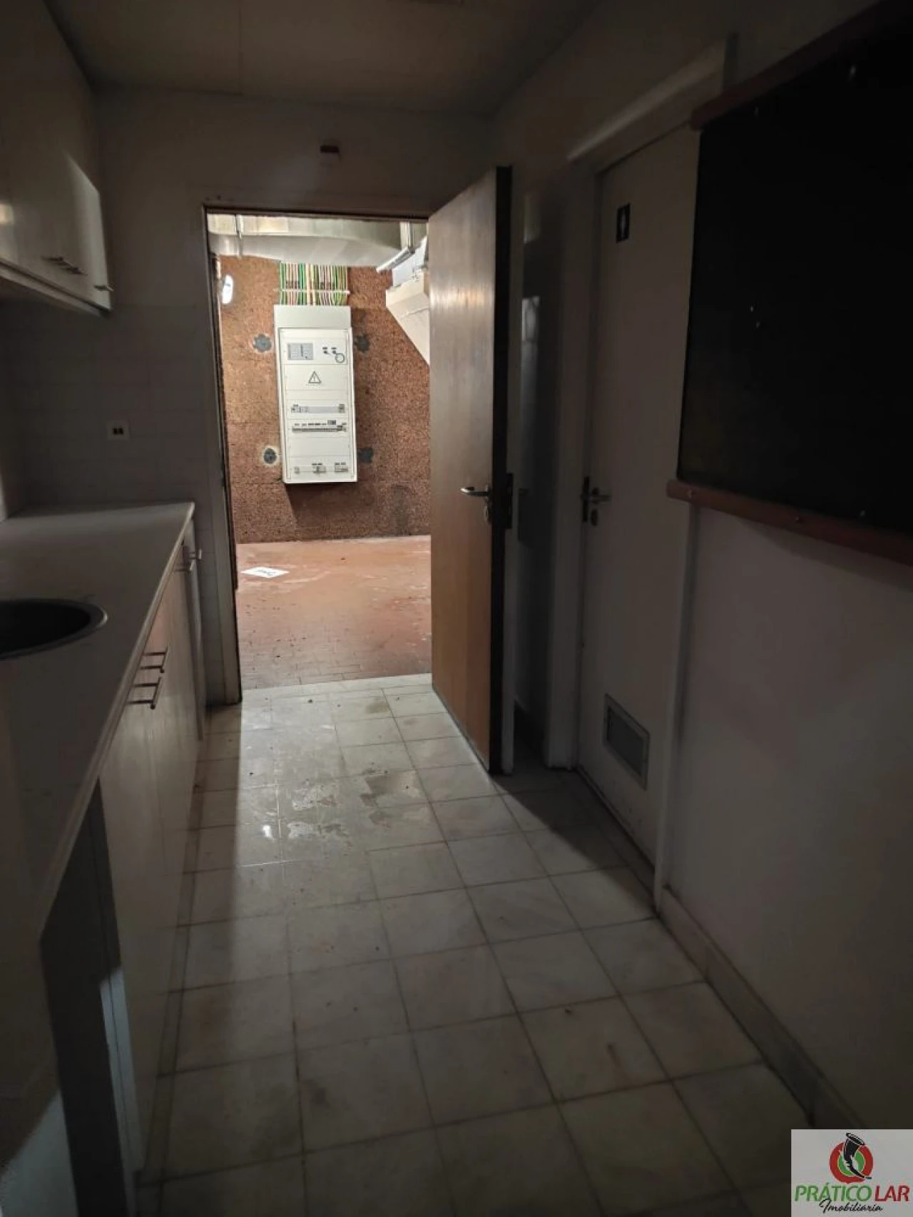 Loja para Venda em Vagos e Santo António Foto 8