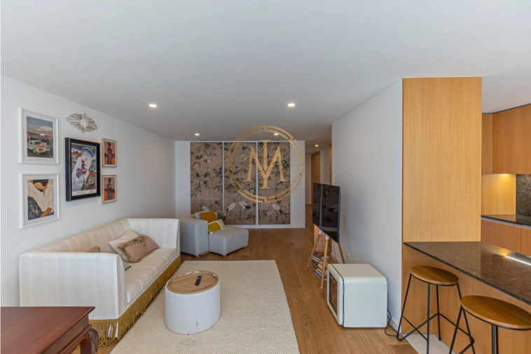 Apartamento T2 para Venda em Canidelo Foto 2