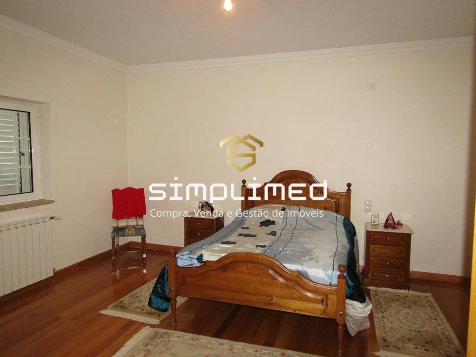 Moradia T4 para Venda em Teixoso e Sarzedo Foto 15