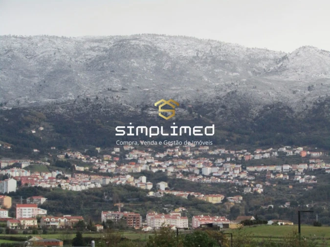 Terreno para Venda em Teixoso e Sarzedo Foto 4