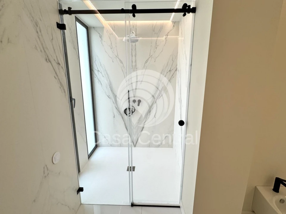 Moradia T4 para Venda em Alcabideche Foto 23