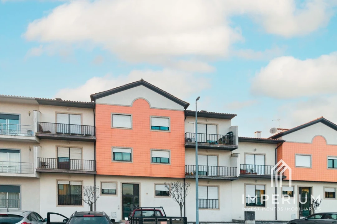 Apartamento T3 para Venda em Albergaria-A-Velha e Valmaior Foto 1