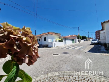 Moradia T3 para Venda em Albergaria-A-Velha e Valmaior