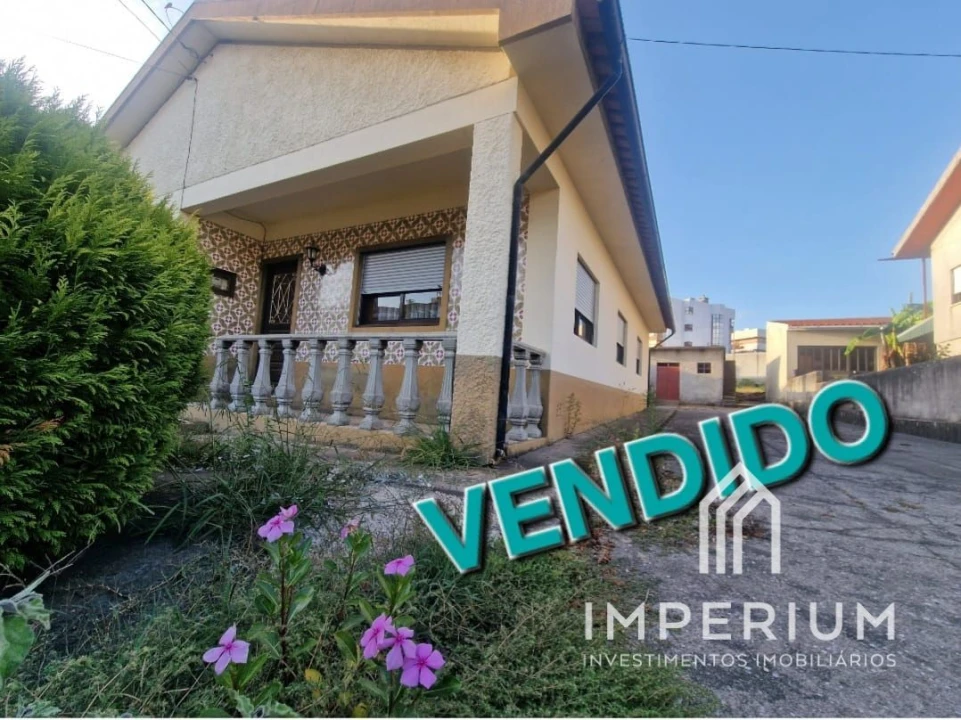 Moradia T3 para Venda em Albergaria-A-Velha e Valmaior Foto 1