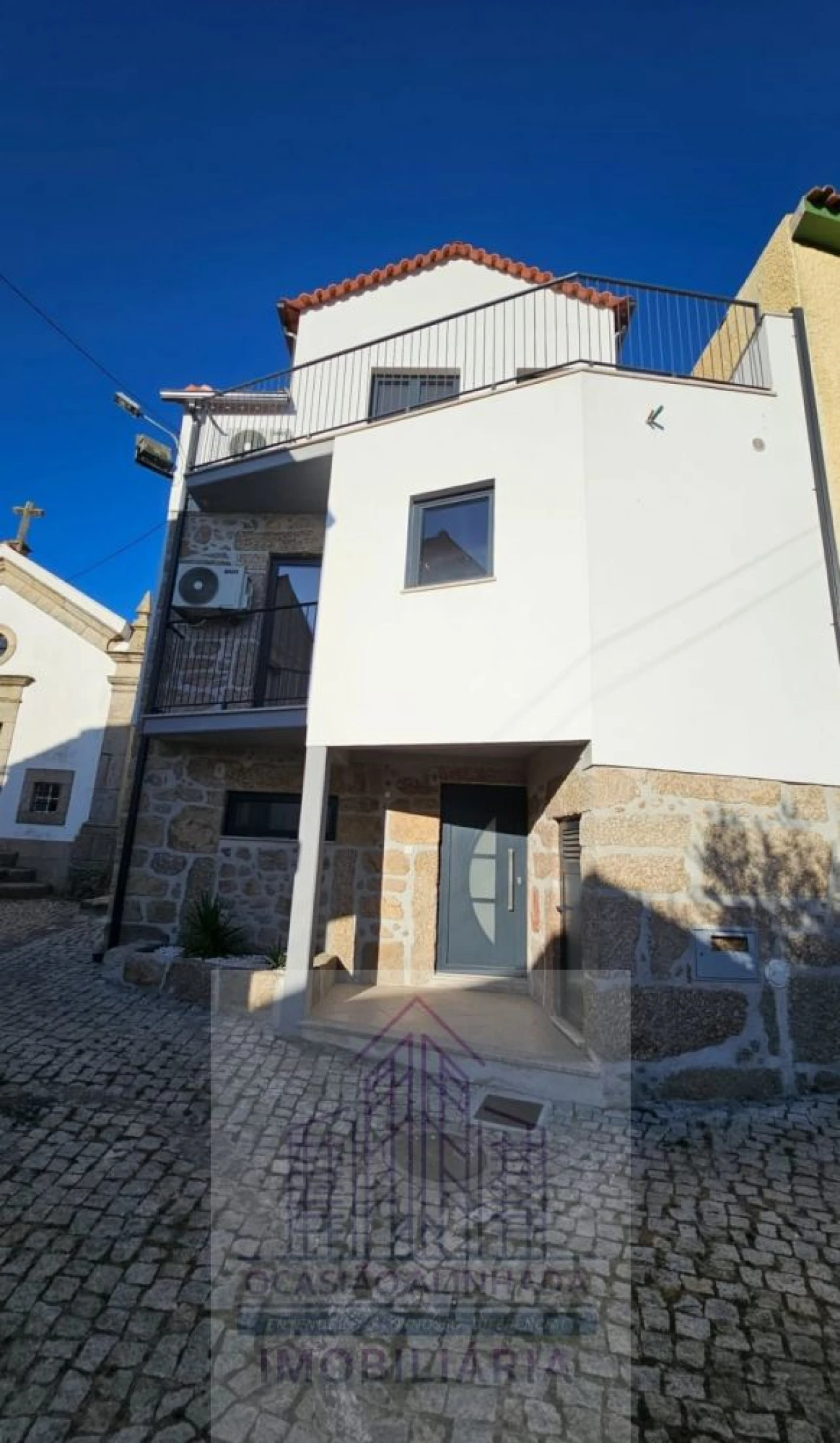 Moradia T1 para Venda em Oliveira do Hospital e São Paio de Gramaços Foto 5