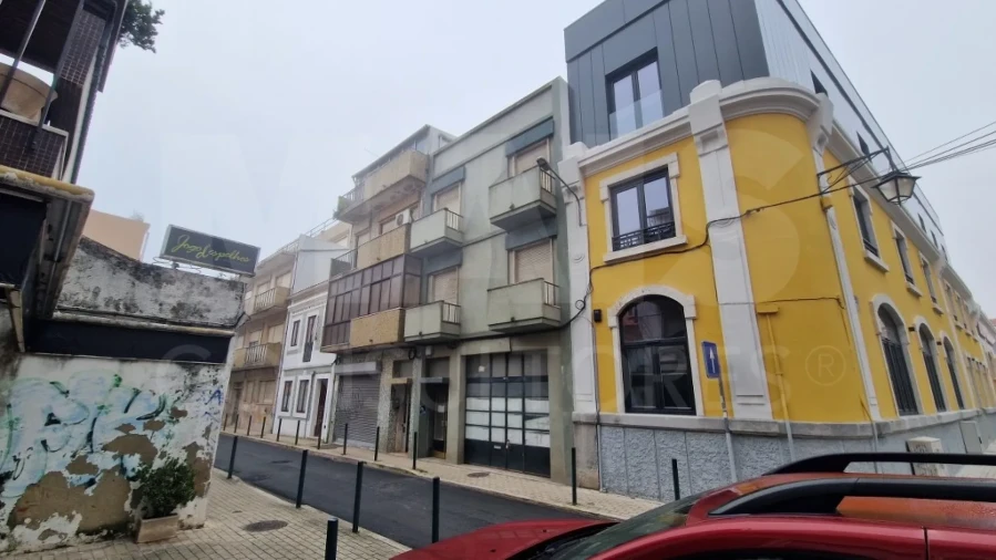 Apartamento T2 para Venda em Vila Franca de Xira Foto 2