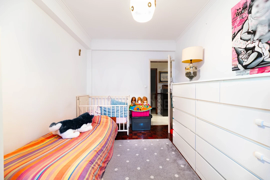 Apartamento T3 para Venda em Carnaxide e Queijas Foto 12