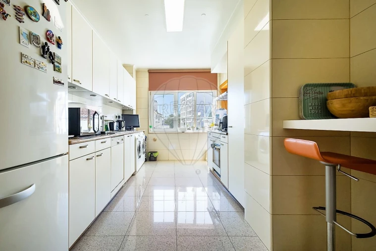 Apartamento T3 para Venda em Cascais e Estoril Foto 17