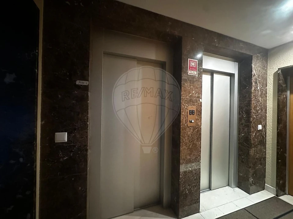 Apartamento T3 para Venda em Cascais e Estoril Foto 27