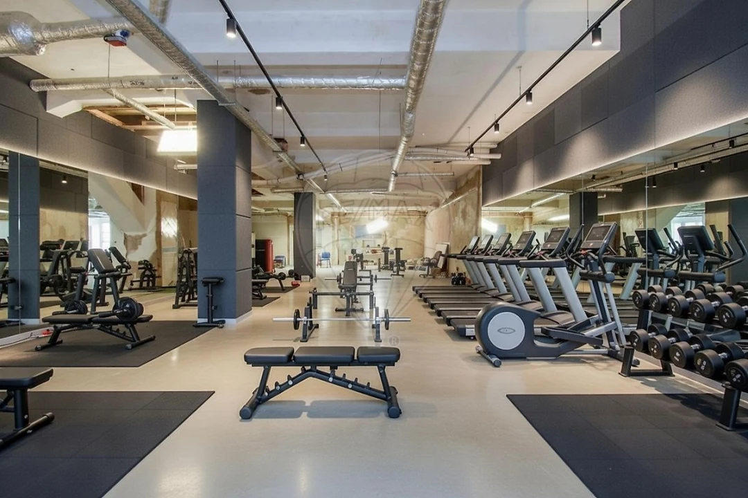 Armazém para Arrendamento em Santo António Foto 17