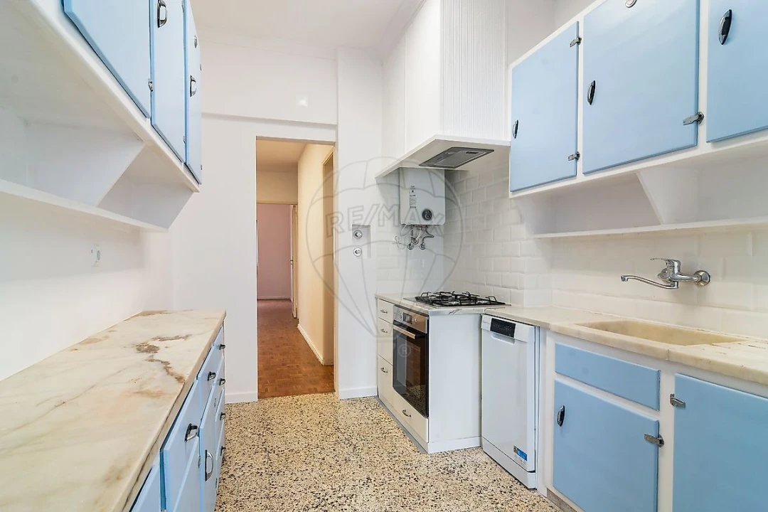 Apartamento T3 para Arrendamento em Oeiras e São Julião da Barra, Paço de Arcos e Caxias Foto 8